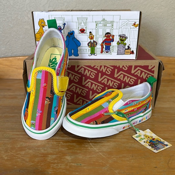 Vans Slip on V Sesame Street multiple colors